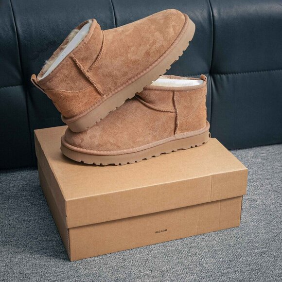 UGG Ultra Mini Classic | Soft Ankle Boots - Picture 4 of 6
